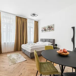 Easy Flat Hernals Apartment